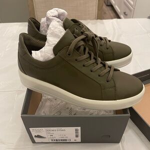 Ecco Soft 9 II (Tarmac) shoes in Size 7 - 7.5 (EU 38)